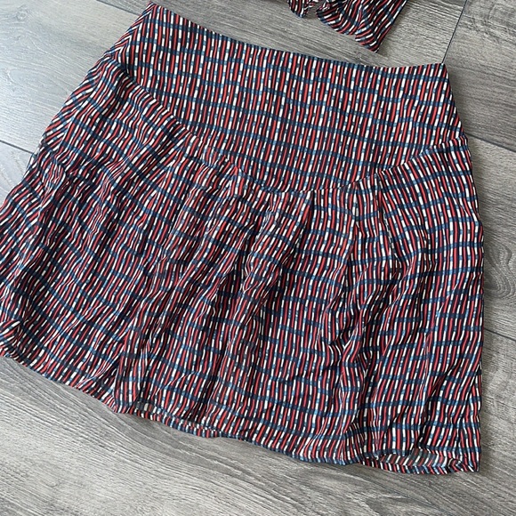 FiveSeventyFive top and skirt set - Picture 7 of 11